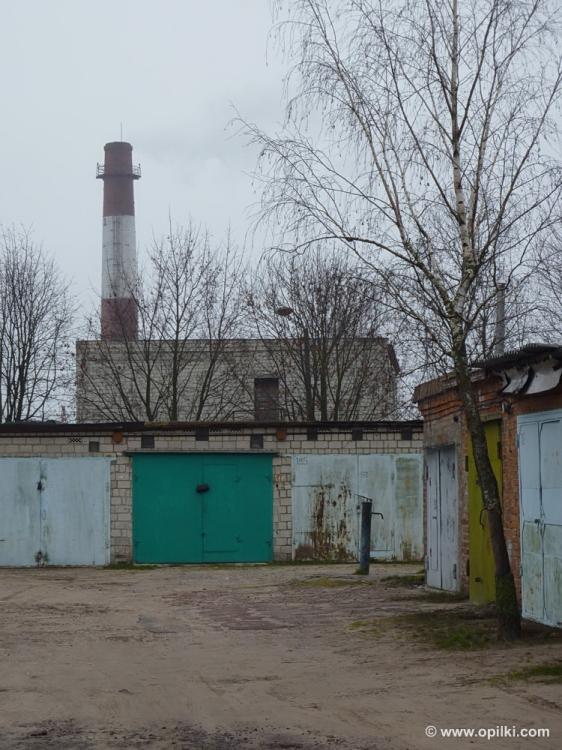 Труба и гаражи